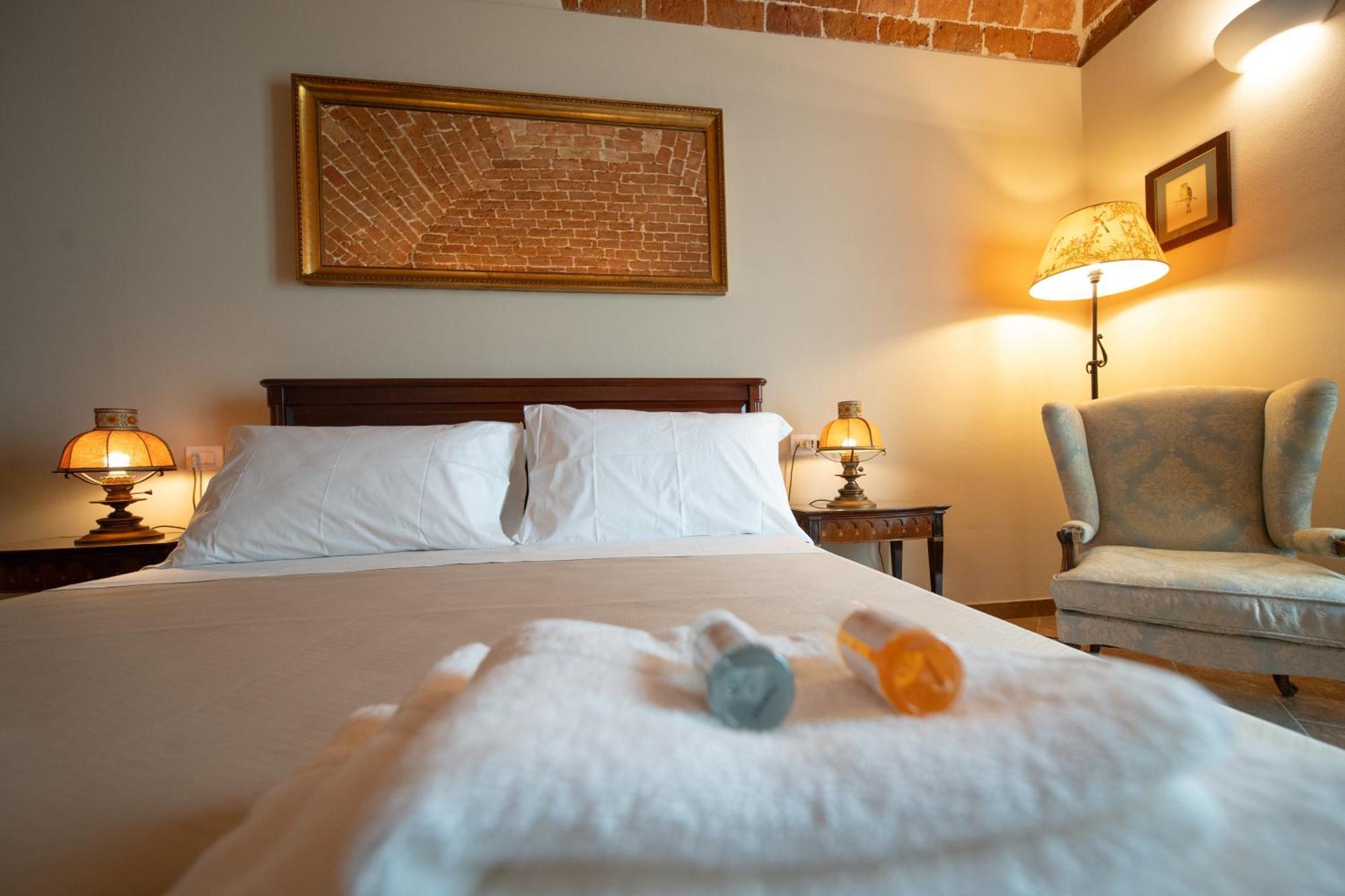 Cascina Baronina Bed & Breakfast Terruggia Екстериор снимка